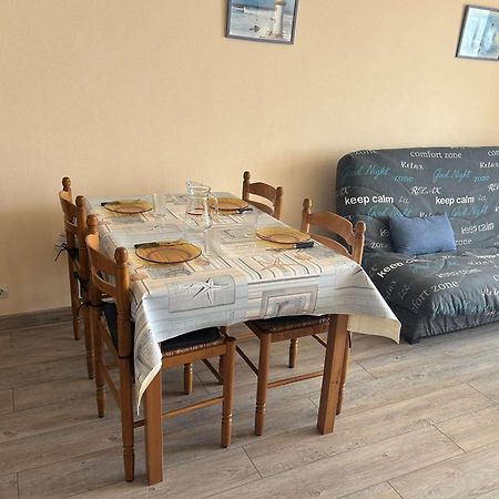 Appartement 2 Pieces Avec Balcon Et Parking A Saint-Gilles-Croix-De-Vie - Fr-1-224-39 Bagian luar foto