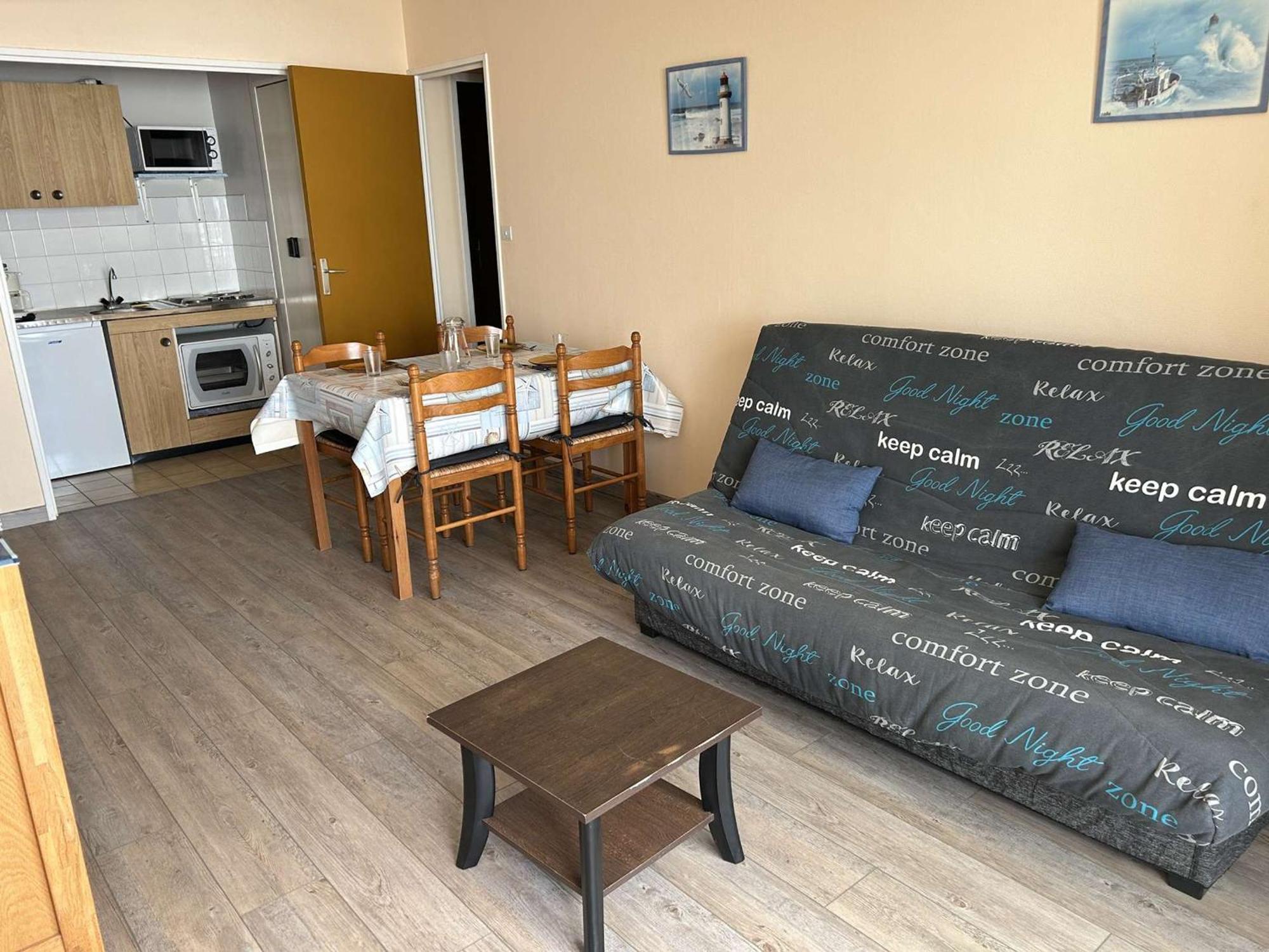 Appartement 2 Pieces Avec Balcon Et Parking A Saint-Gilles-Croix-De-Vie - Fr-1-224-39 Bagian luar foto